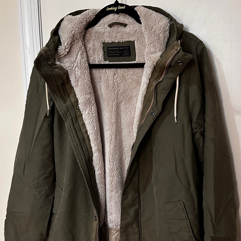 Abercrombie & Fitch Cream Faux Fur Jacket
